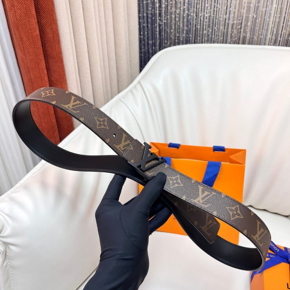 Louis Vuitton Initiales 35mm Reversible Bälte Svart/Brun